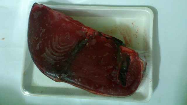 Cá ngừ cắt khúc